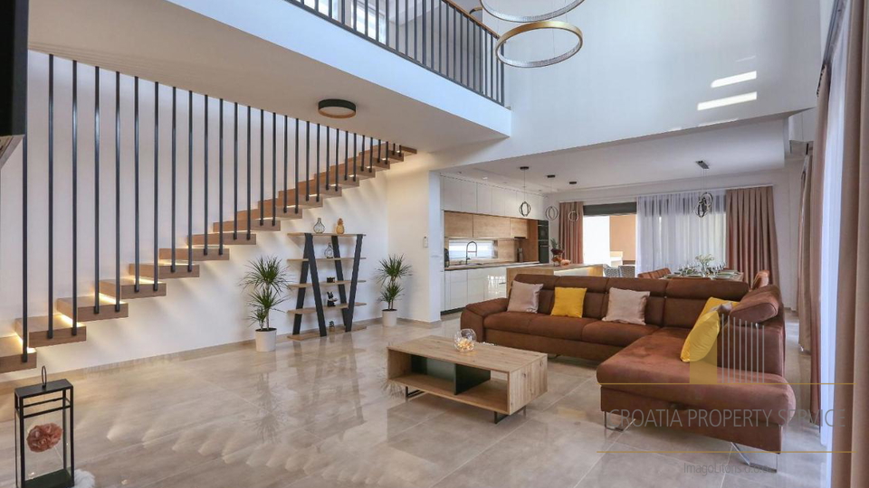 Casa, 265 m2, Vendita, Nin - Zaton