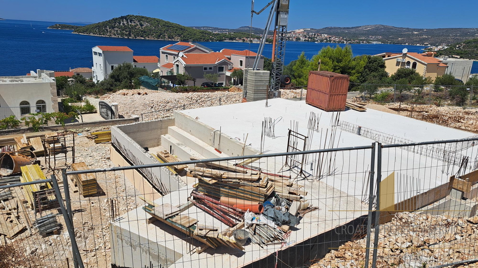 New luxury villa 170 m from the sea – Ražanj!