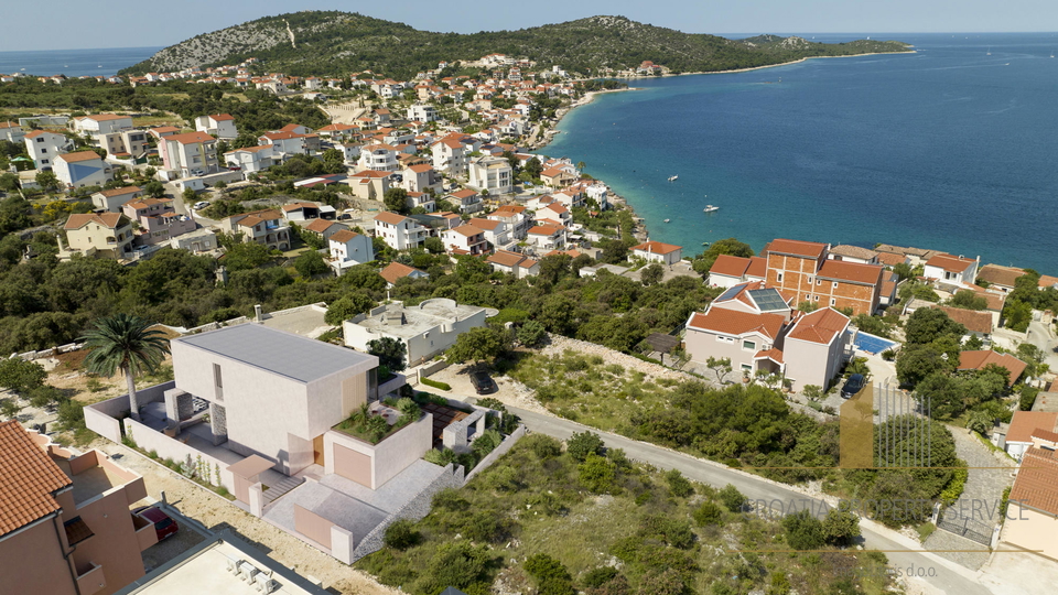 New luxury villa 170 m from the sea – Ražanj!