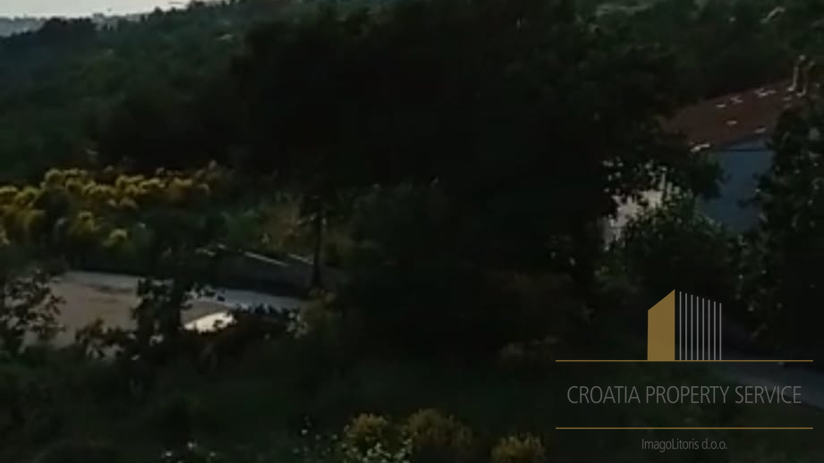 Edinstvena priložnost: hiša z razgledom na morje v okolici Splita!