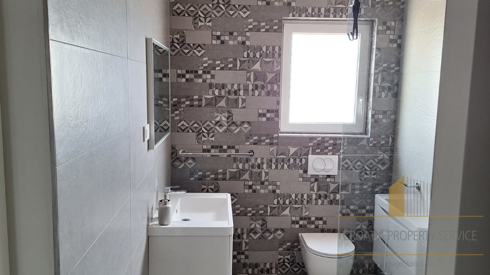 Luksuzna mediteranska vila s pogledom na more – Primošten!