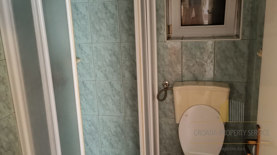 Beautiful apartment house 100 m from the sea on the island of Hvar!