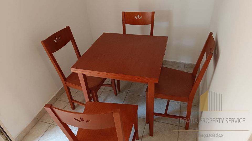 Beautiful apartment house 100 m from the sea on the island of Hvar!
