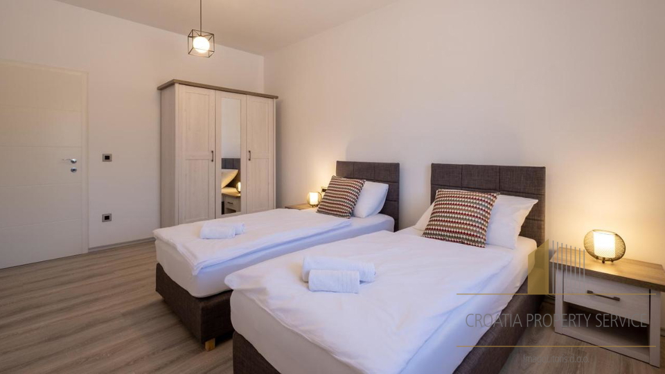 Wunderschönes Apartmenthaus in außergewöhnlicher Lage, erste Reihe am Meer!