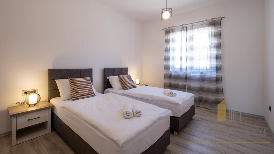 Wunderschönes Apartmenthaus in außergewöhnlicher Lage, erste Reihe am Meer!