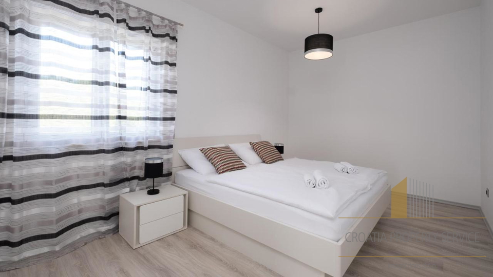 Wunderschönes Apartmenthaus in außergewöhnlicher Lage, erste Reihe am Meer!