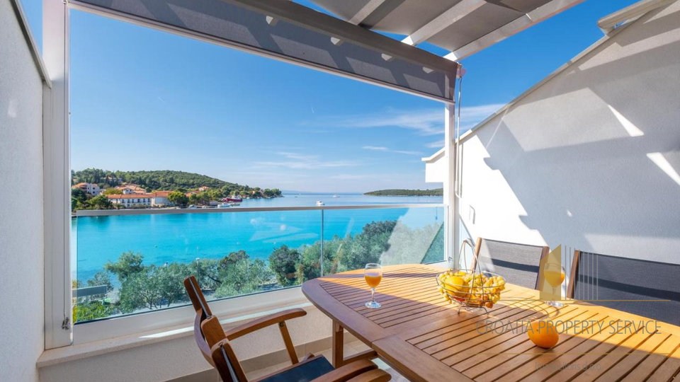 Wunderschönes Apartmenthaus in außergewöhnlicher Lage, erste Reihe am Meer!