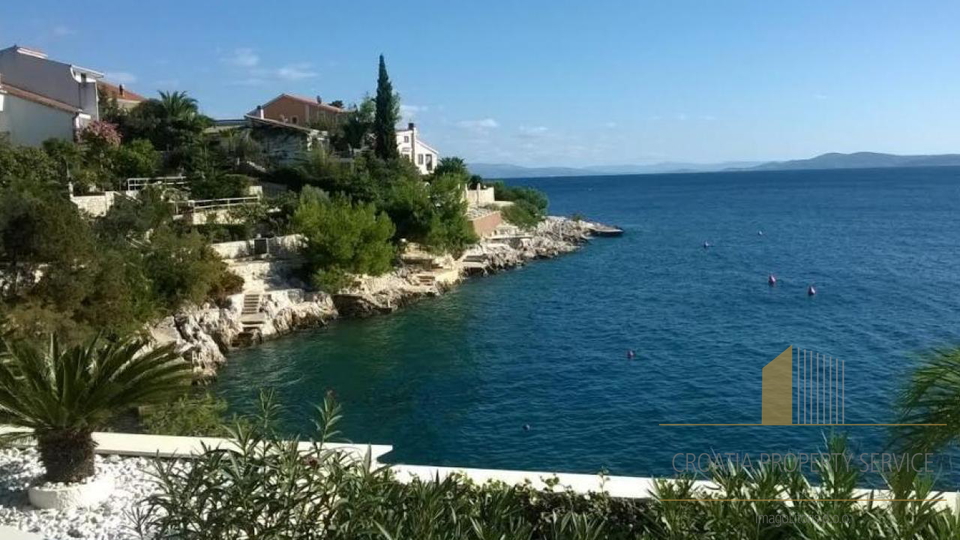 Villa first row to the sea in Čiovo with a beautiful view of the sea!