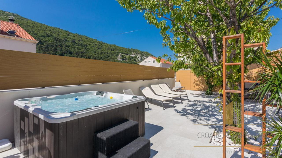 A perfect investment in the surroundings of Dubrovnik - a beautiful property for tourism!