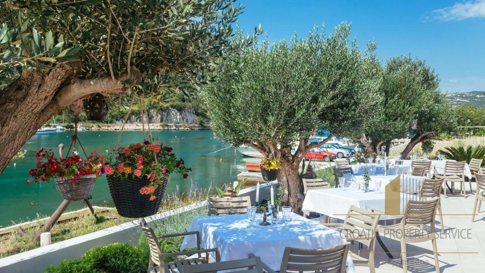 Perfect investment near Dubrovnik – beautiful property for tourism!