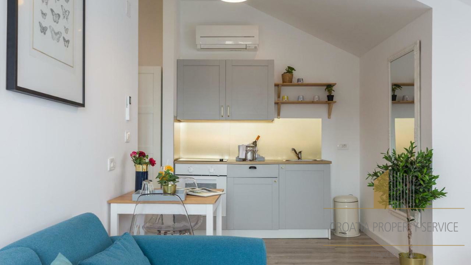 Perfect investment near Dubrovnik – beautiful property for tourism!