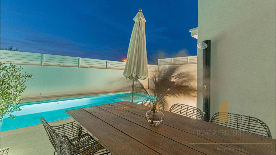 Casa, 470 m2, Vendita, Šibenik - Zablaće