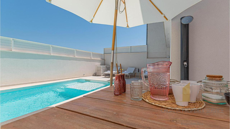 Casa, 470 m2, Vendita, Šibenik - Zablaće