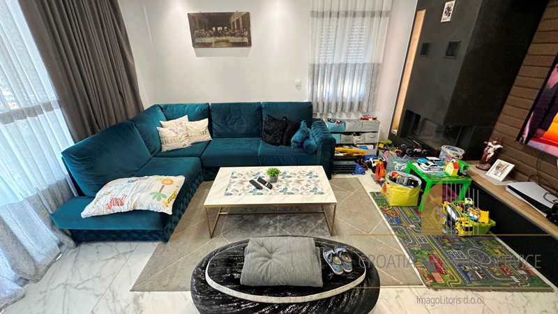 Wunderschöne Dreizimmerwohnung mit 137 m2 - Makarska!