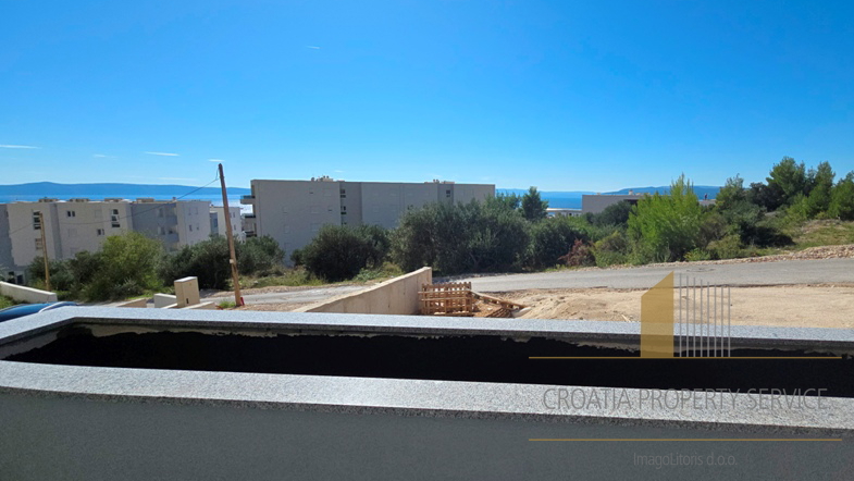 Dreizimmerwohnung mit Terrasse und Meerblick in Makarska!