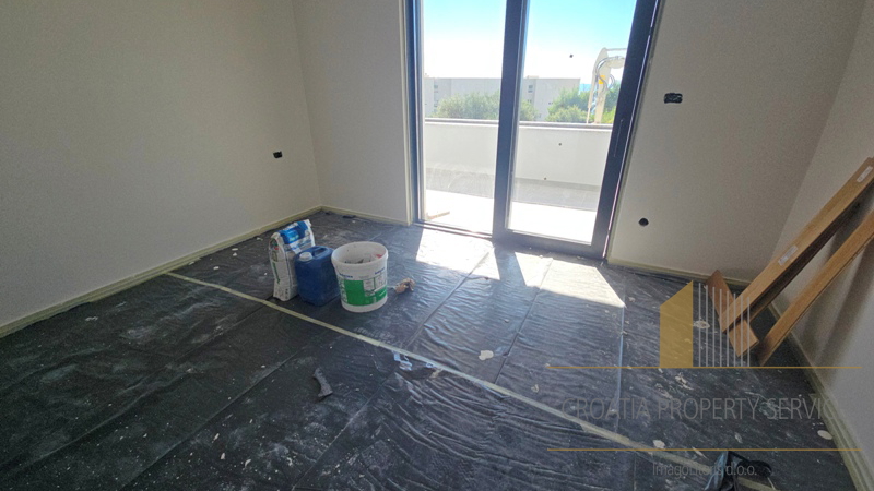 Dreizimmerwohnung mit Terrasse und Meerblick in Makarska!