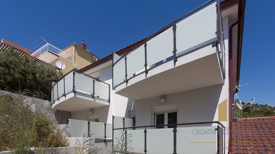 One-room apartment in a new building 160 m from the sea in the vicinity of Primošten!