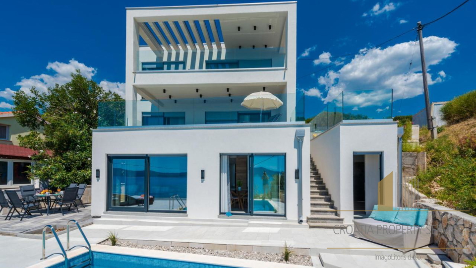 Čudovita moderna vila z bazenom in pogledom na morje v okolici Dubrovnika!