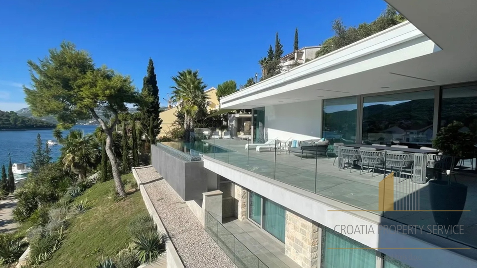 Exklusive Villa in erster Reihe zum Meer auf der Insel Korčula - Ein perfektes mediterranes Paradies!