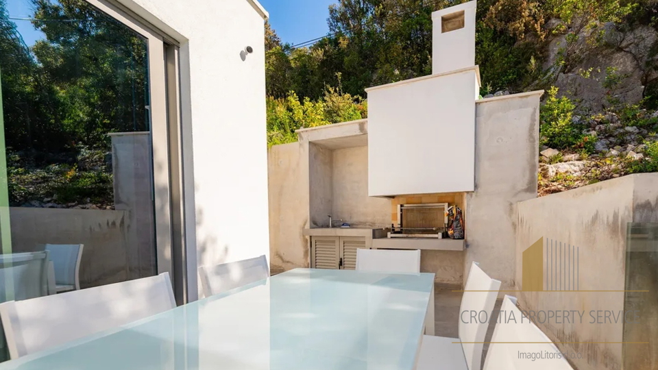 Exklusive Villa in erster Reihe zum Meer auf der Insel Korčula - Ein perfektes mediterranes Paradies!