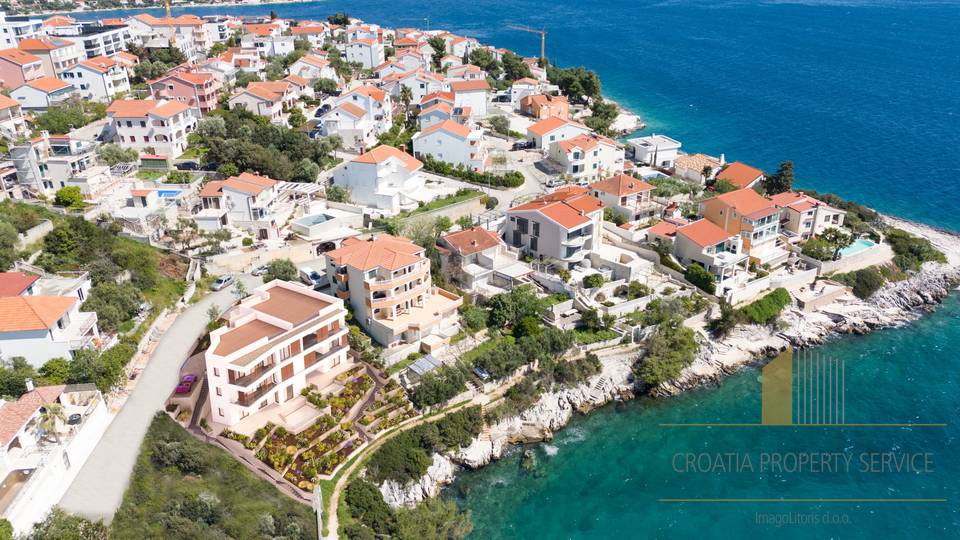 Exclusive Waterfront Living: Stunning New Development by the Sea