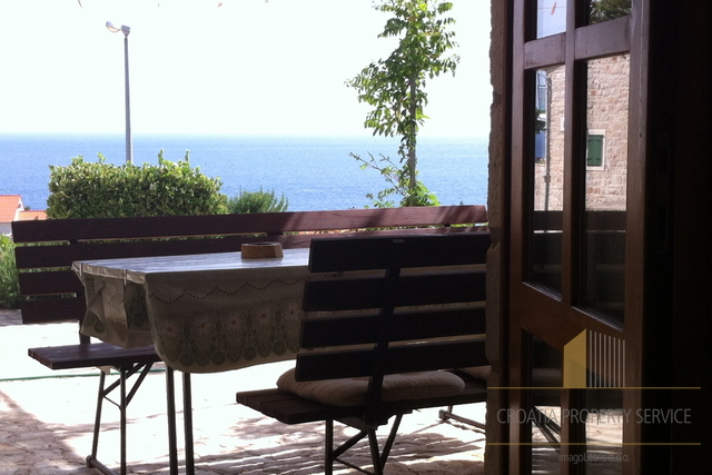 A beautiful apartment house with a panoramic sea view on the island of Hvar!