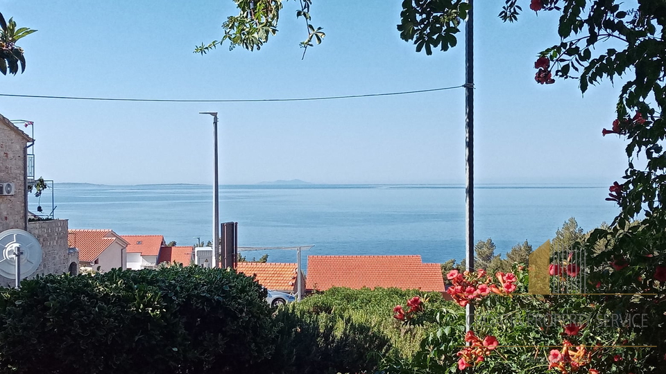 A beautiful apartment house with a panoramic sea view on the island of Hvar!