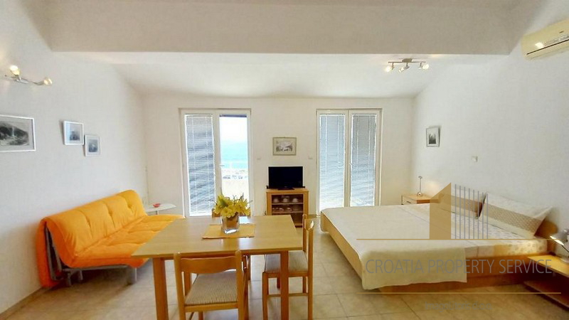 Apartment house first row by the sea - Živogošće!