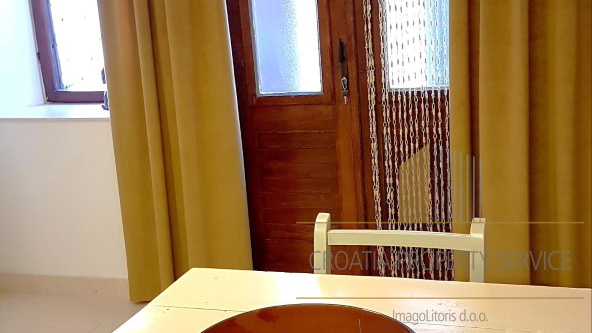 A stone house with a loggia in the Old Town, 90 meters from the waterfront! Island of Hvar!