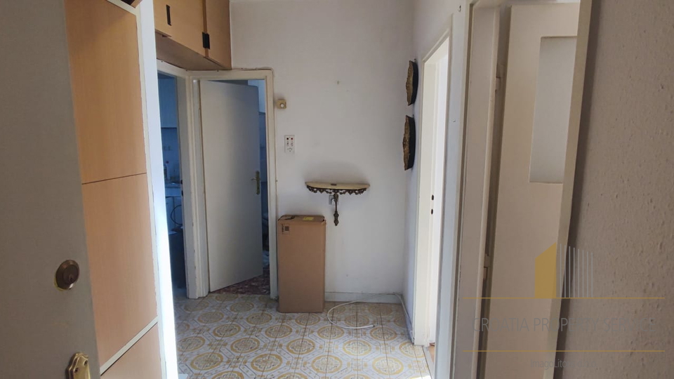 Spacious apartment in an attractive neighborhood in the wider city center – Split!