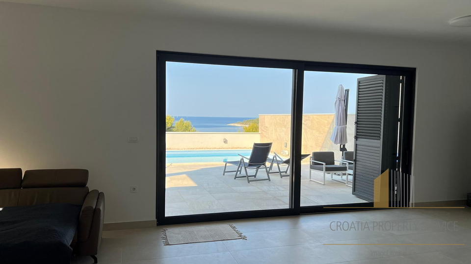 Luxury Villa with a Stunning Sea View – Rogoznica!