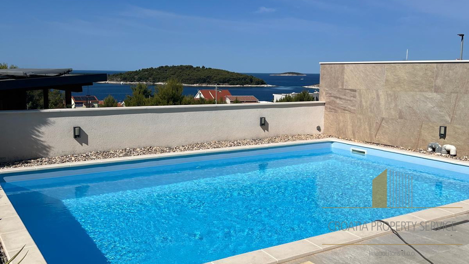 Luxury Villa with a Stunning Sea View – Rogoznica!