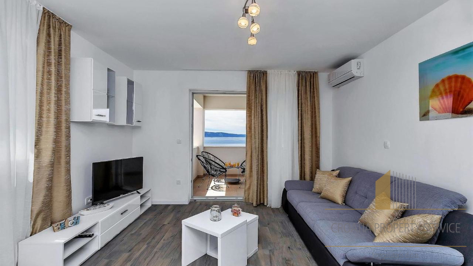 A beautiful new villa, just 70 meters from the sea on the Makarska Riviera!