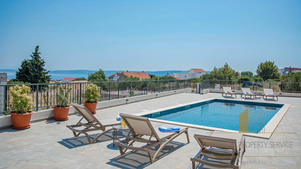 Luxury villa with pool and open sea view - Kaštel Novi!