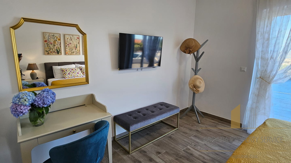 Luxury villa with pool and open sea view - Kaštel Novi!
