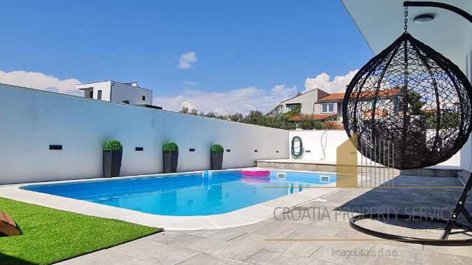 Casa, 150 m2, Vendita, Vodice