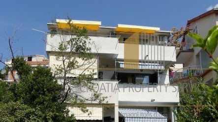 A beautiful apartment house with 8 apartments in the heart of Podgora – Perfect for tourism investment!