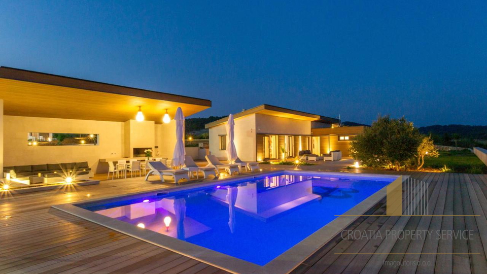 Unique property on the island of Hvar: Extreme privacy and luxury on 140,000 m²!