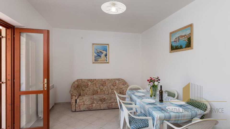 Beautiful apartment villa with a pool and sea view – Lapad, Dubrovnik!