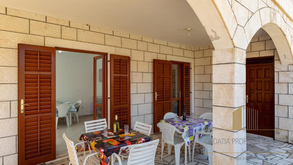 Beautiful apartment villa with a pool and sea view – Lapad, Dubrovnik!