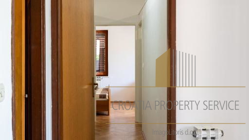Beautiful apartment villa with a pool and sea view – Lapad, Dubrovnik!