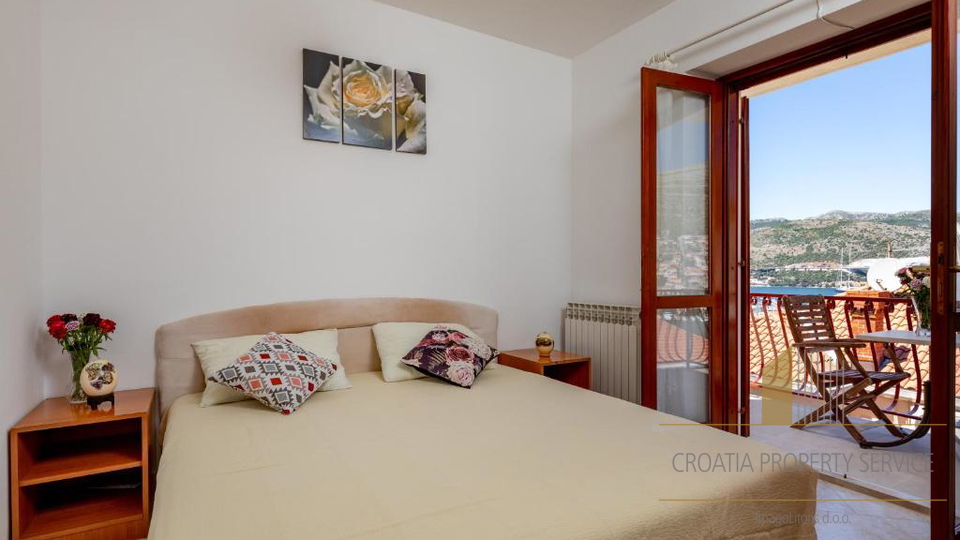 Beautiful apartment villa with a pool and sea view – Lapad, Dubrovnik!