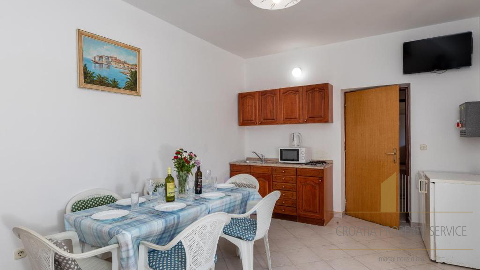 Beautiful apartment villa with a pool and sea view – Lapad, Dubrovnik!
