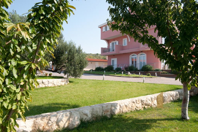 APARTMENT VILLA SITUATED AT ALMOST UNTOUCHED NATURE WITH BEAUTIFUL VIEW TO PRIMOSTEN!