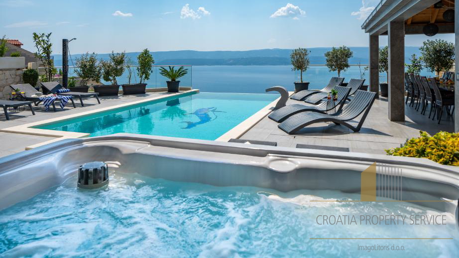 Exclusive villa with panoramic sea view and infinity pool - Omiš!
