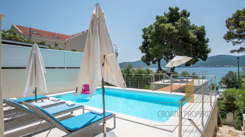 Villa esclusiva con piscina in prima fila sul mare - Viganj, Pelješac!