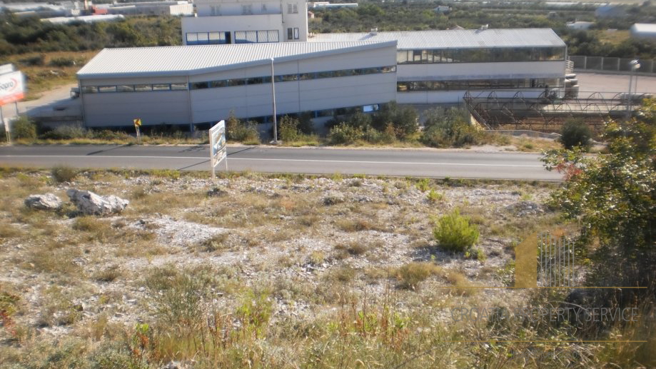 GRAĐEVINSKO ZEMLJIŠTE U K ZONI, POVRŠINE 6000 M2, TROGIR!