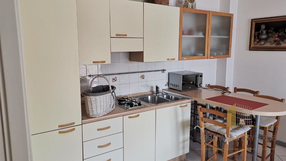 Wunderschöne Apartmentvilla in erster Meereslinie auf der Insel Korčula!