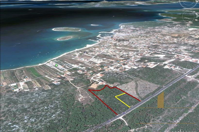 BUILDING LAND WITH LARGE SURFACE, PAKOŠTANE!