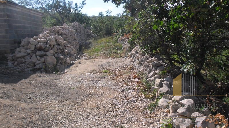 GRAĐEVINSKO ZEMLJIŠTE U VINJERCU 3 000 M2, ZADARSKA ŽUPANIJA!